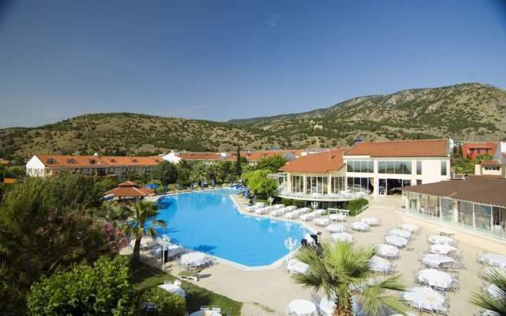LYCUS RIVER THERMAL HOTEL